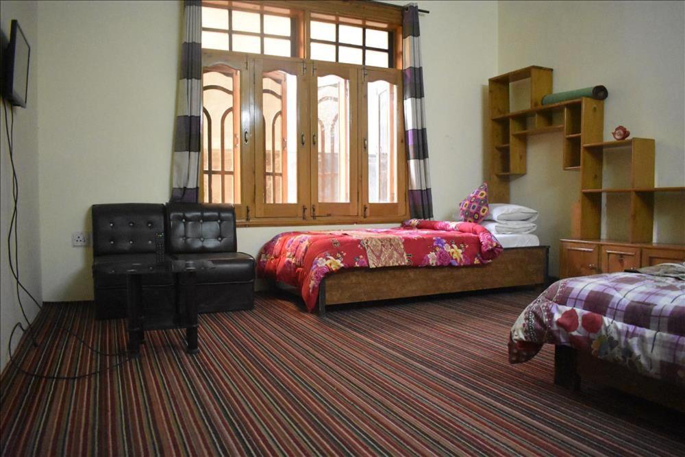 Cozy Lodge Гилджит Екстериор снимка
