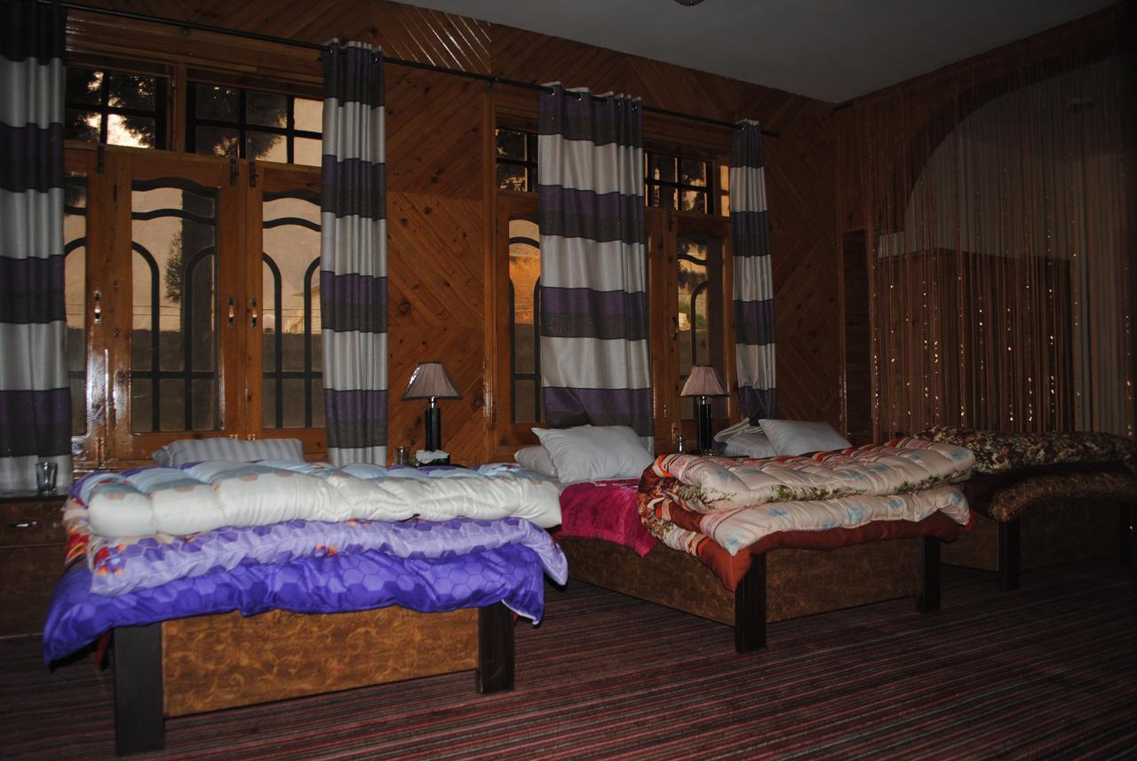 Cozy Lodge Гилджит Екстериор снимка