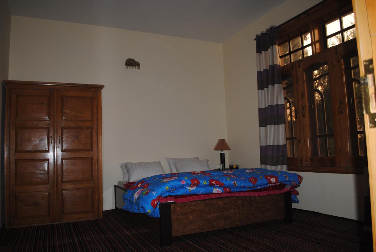 Cozy Lodge Гилджит Екстериор снимка